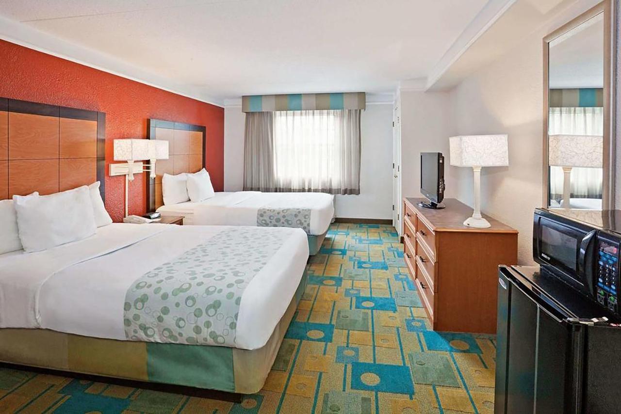 La Quinta Inn By Wyndham Меррилвилл Экстерьер фото