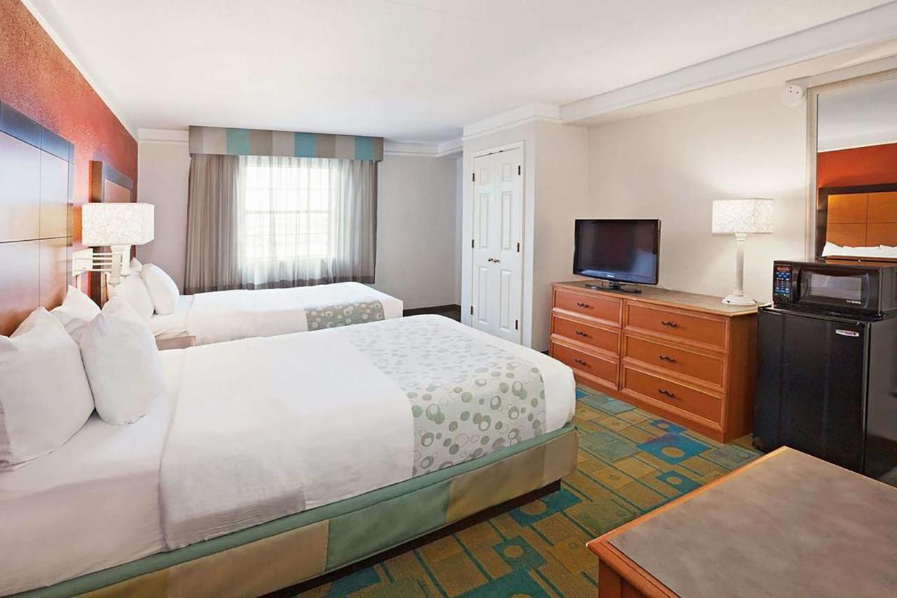 La Quinta Inn By Wyndham Меррилвилл Экстерьер фото