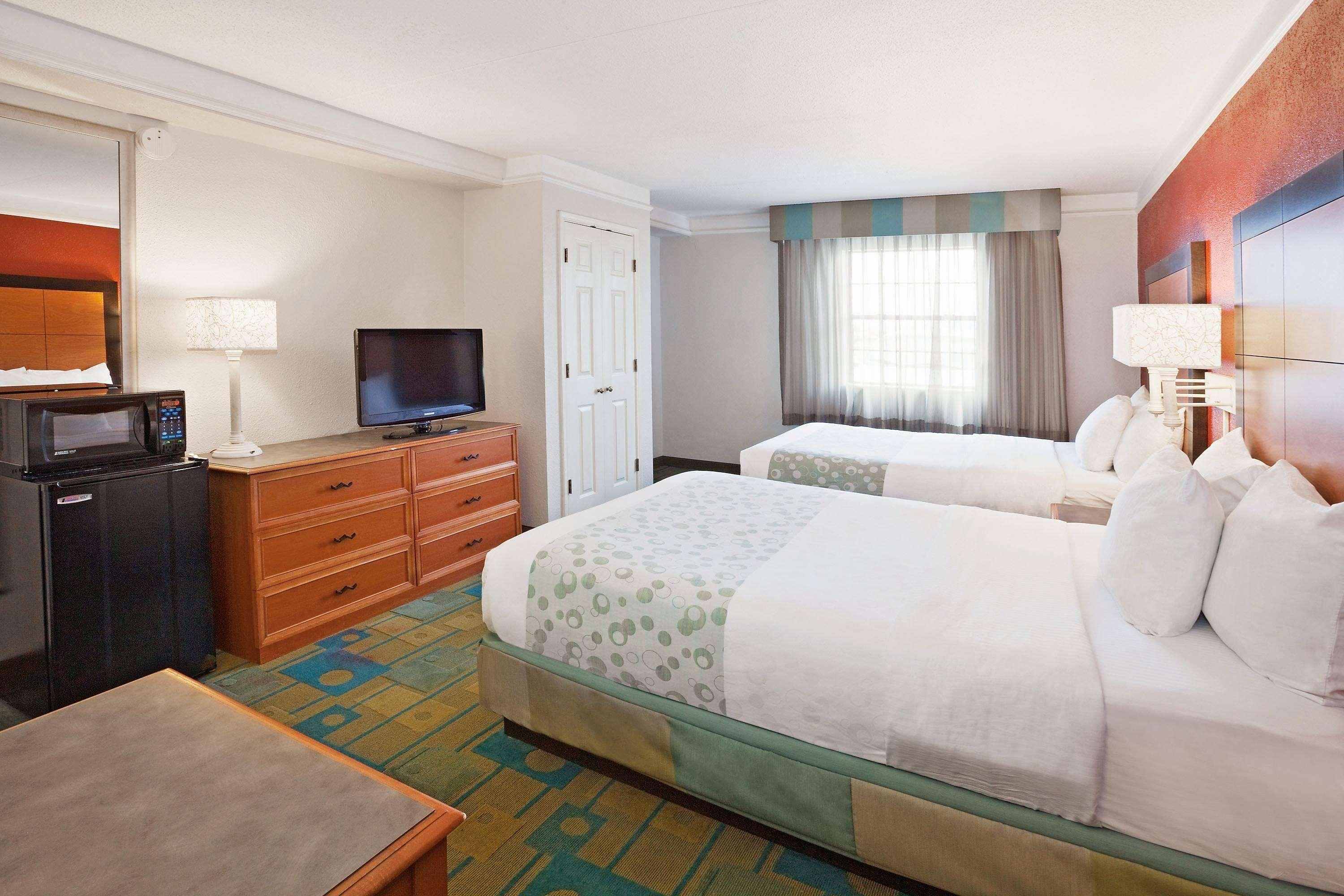 La Quinta Inn By Wyndham Меррилвилл Экстерьер фото